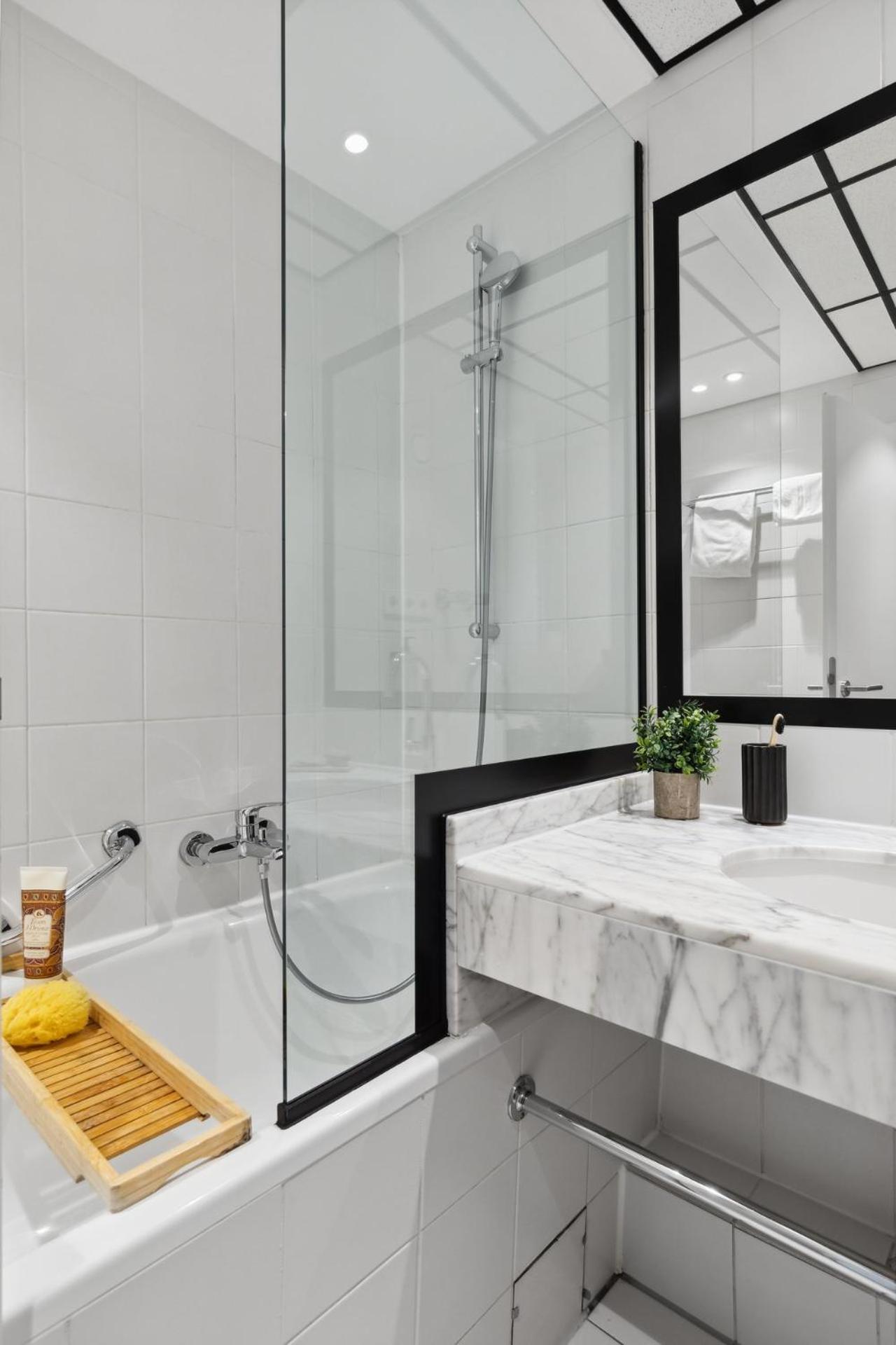 Home And Coliving Bonn I Aparthotel ภายนอก รูปภาพ